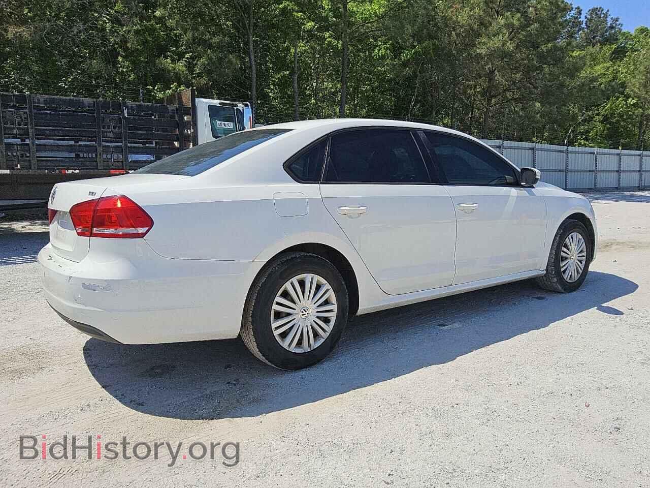 2014 VOLKSWAGEN PASSAT - VIN: 1VWAT7A3XEC092377 - Фото 3