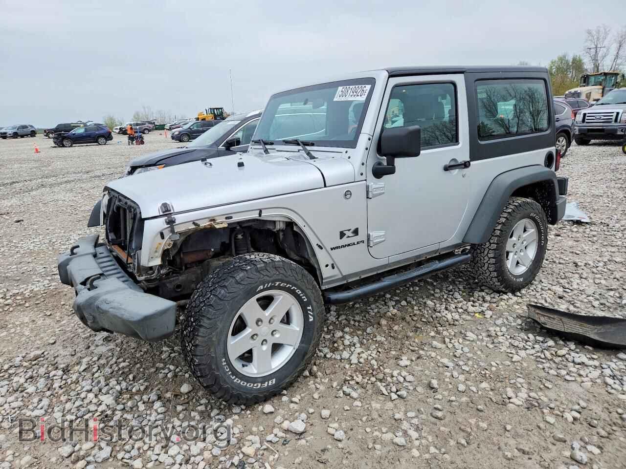 Photo 1J4FA24129L786041 - JEEP WRANGLER 2009