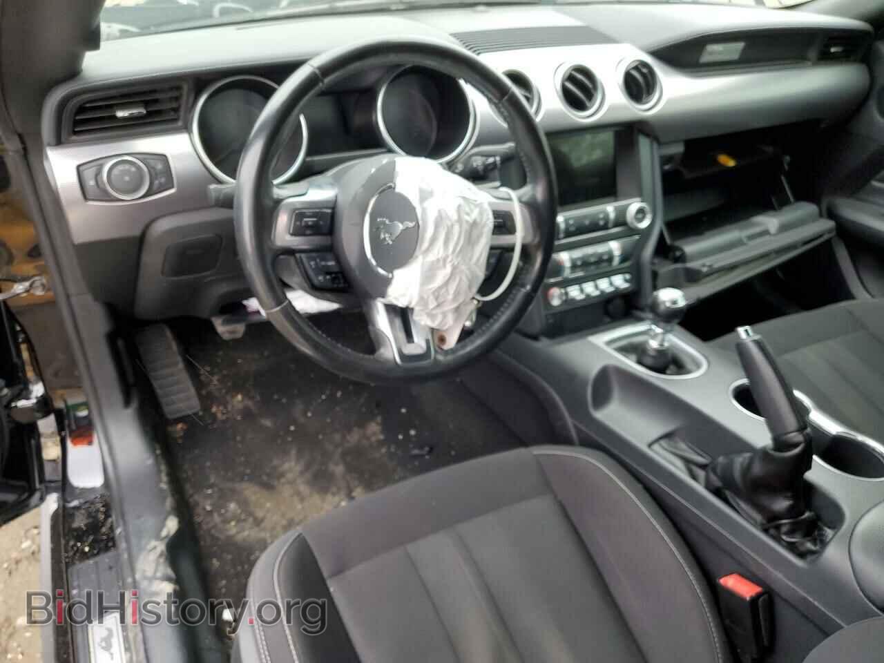 2019 FORD MUSTANG - VIN: 1FA6P8CF4K5120352 - Фото 8