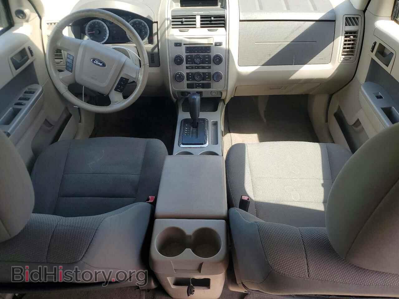 2010 FORD ESCAPE - VIN: 1FMCU0D73AKA29955 - Фото 8