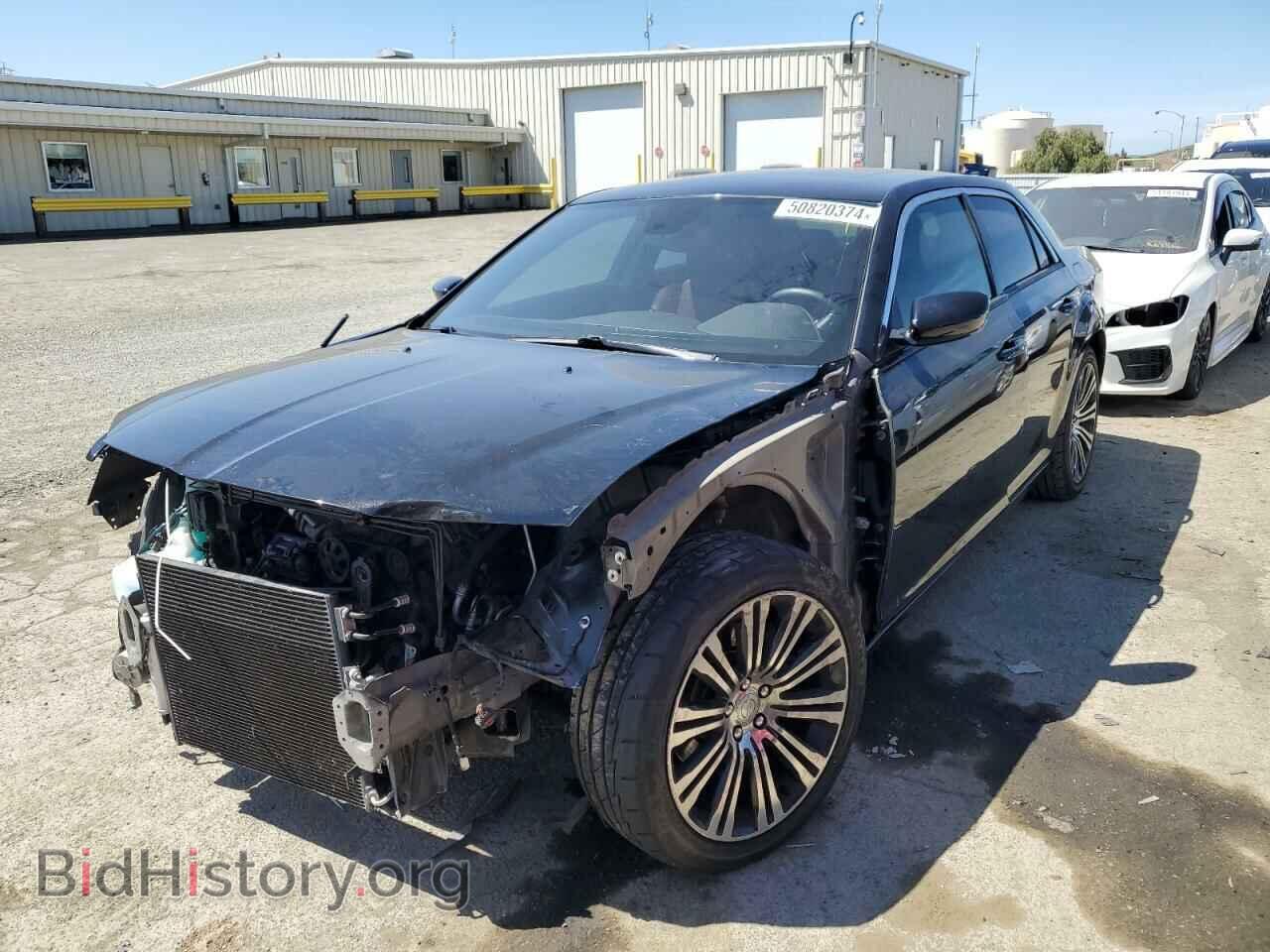 Фотография 2C3CCABTXDH743398 - CHRYSLER 300 2013