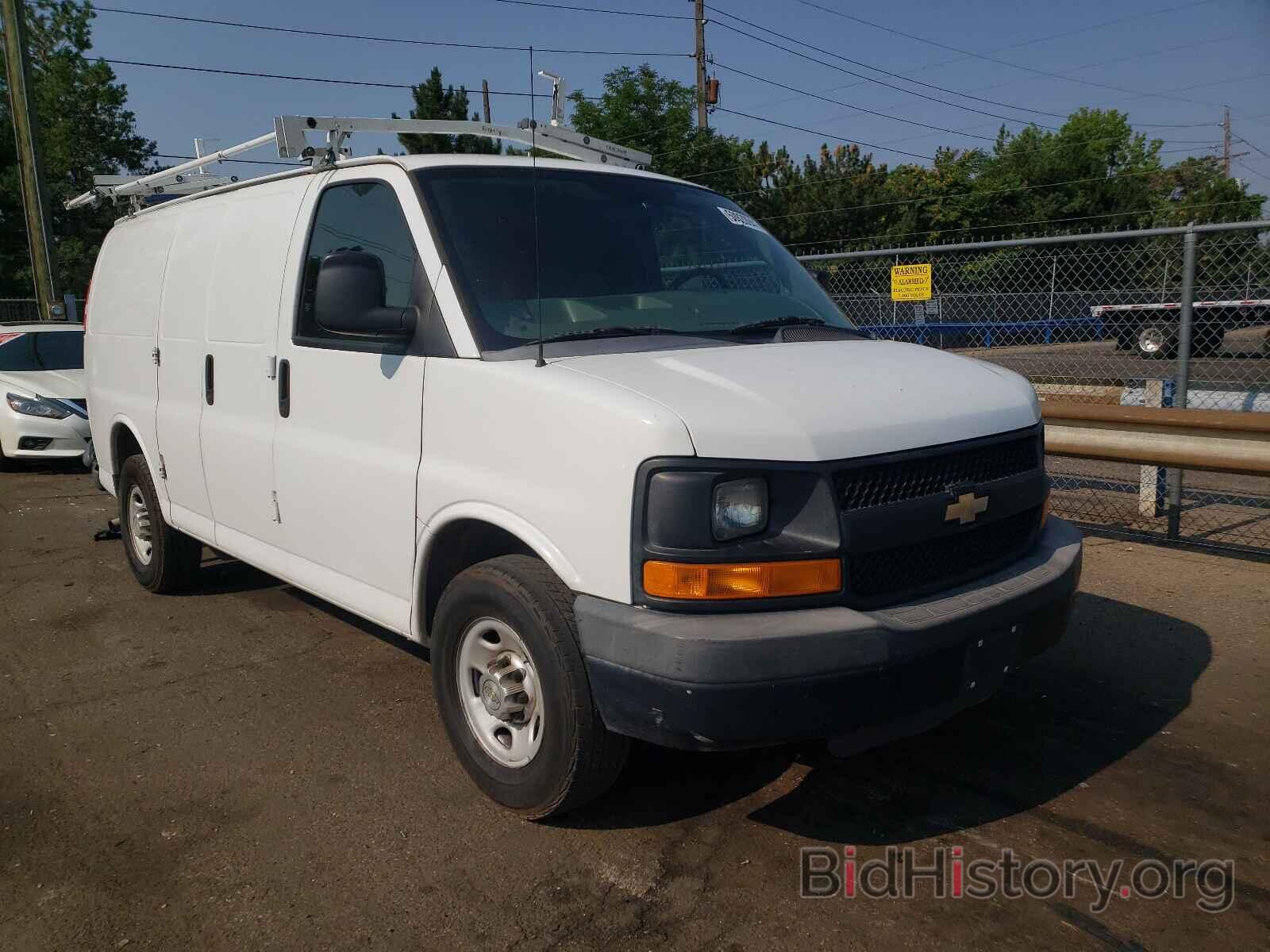 Photo 1GCWGFBA9D1118515 - CHEVROLET EXPRESS 2013