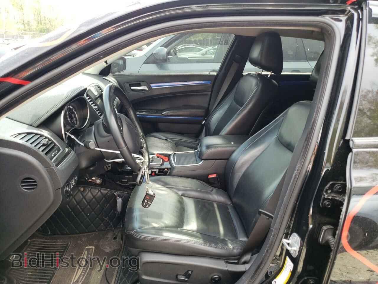 2016 CHRYSLER 300 - VIN: 2C3CCAAG0GH230153 - Фото 7