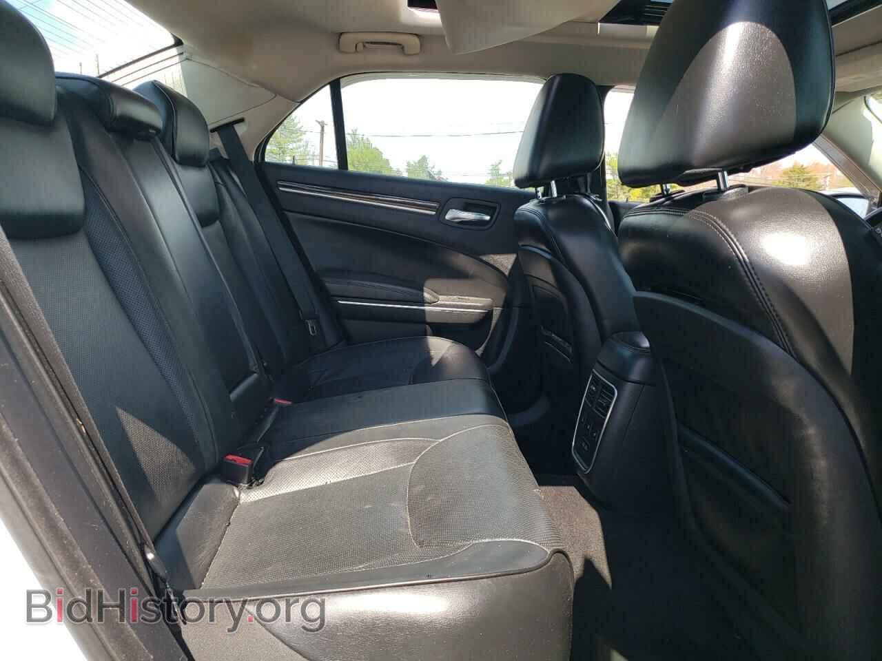 2016 CHRYSLER 300 - VIN: 2C3CCAEG3GH207301 - Photo 10