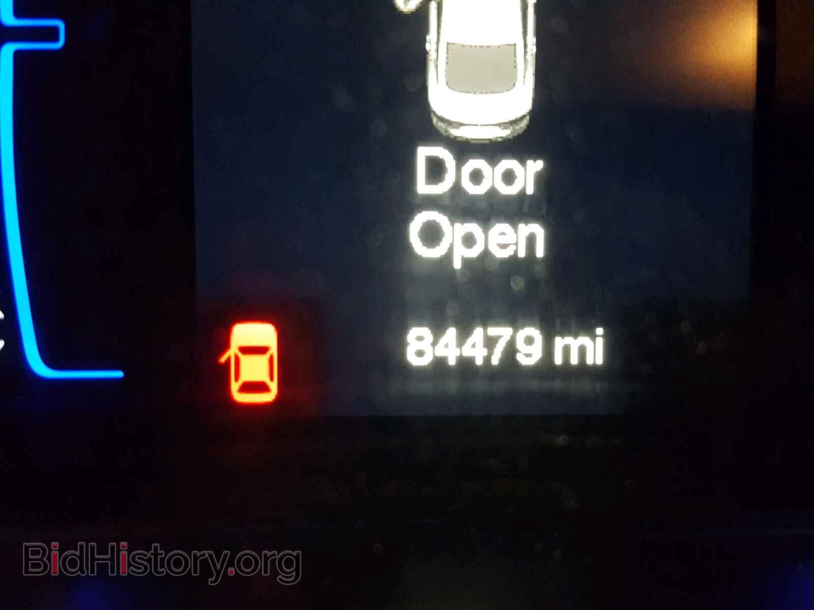 2015 CHRYSLER 200 - VIN: 1C3CCCAB4FN666252 - Фото 8