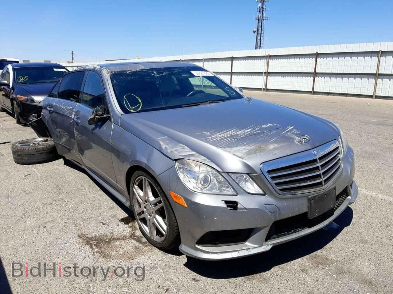 Photo WDDHF7CB9AA030431 - MERCEDES-BENZ E-CLASS 2010