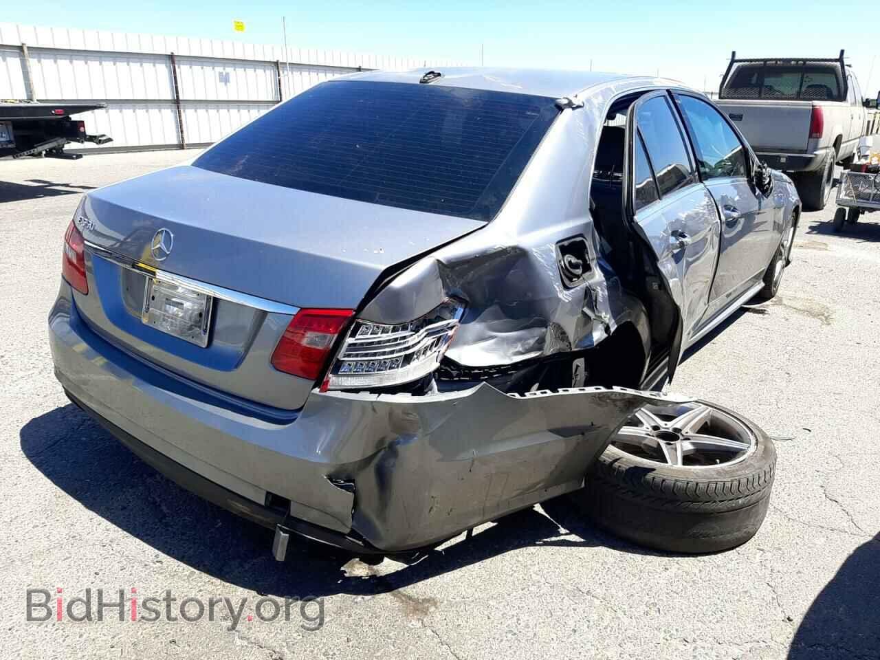2010 MERCEDES-BENZ E-CLASS - VIN: WDDHF7CB9AA030431 - Фото 4