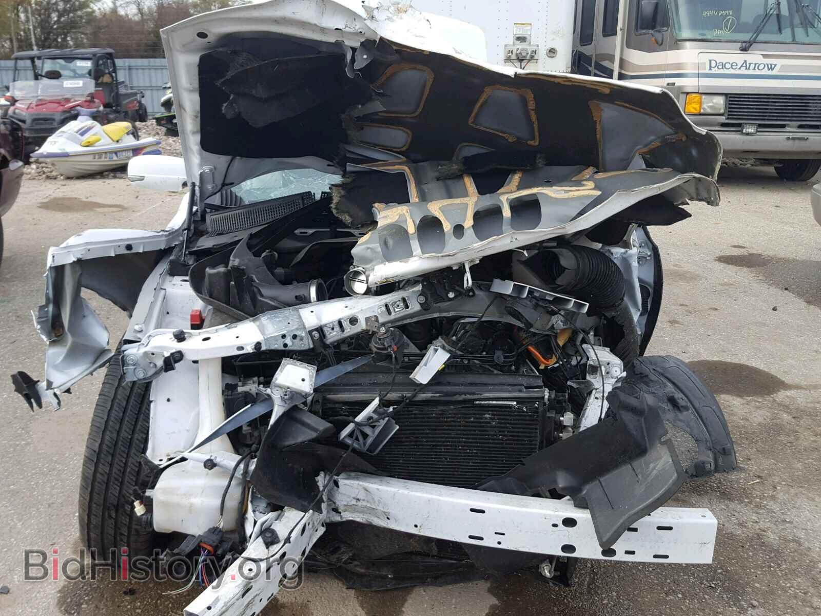 2017 CHRYSLER 300 - VIN: 2C3CCAGG1HH512830 - Фото 9