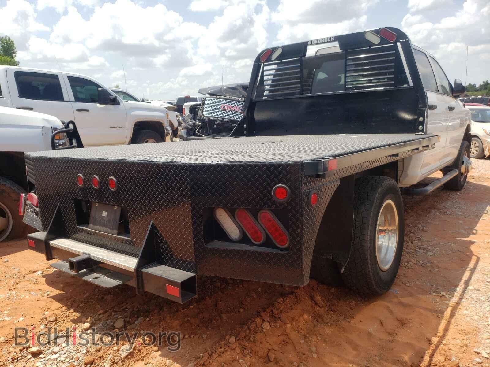 2016 RAM 3500 - VIN: 3C7WRSCJ0GG117411 - Фото 4