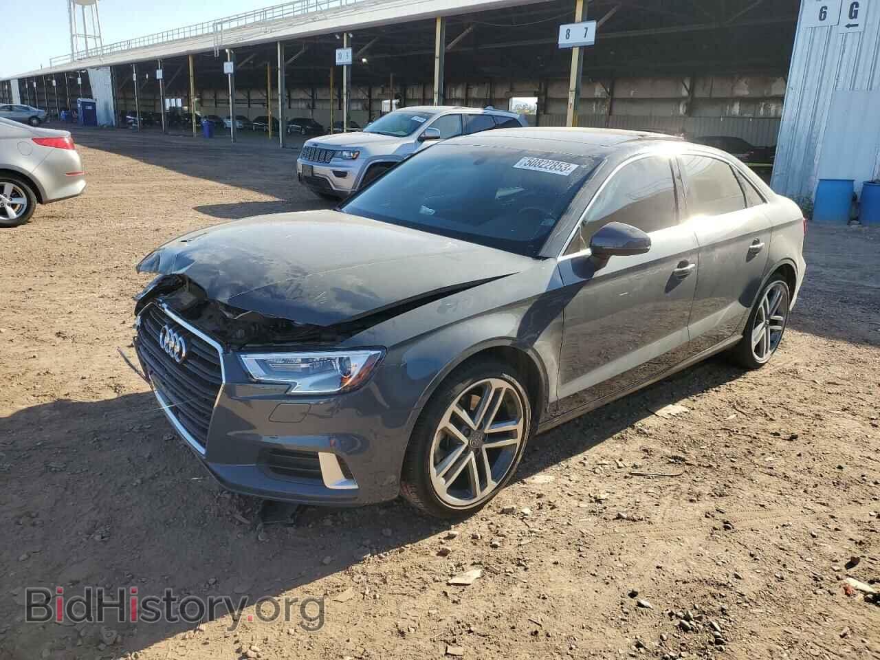 Фотография WAUAUGFF2K1018846 - AUDI A3 2019