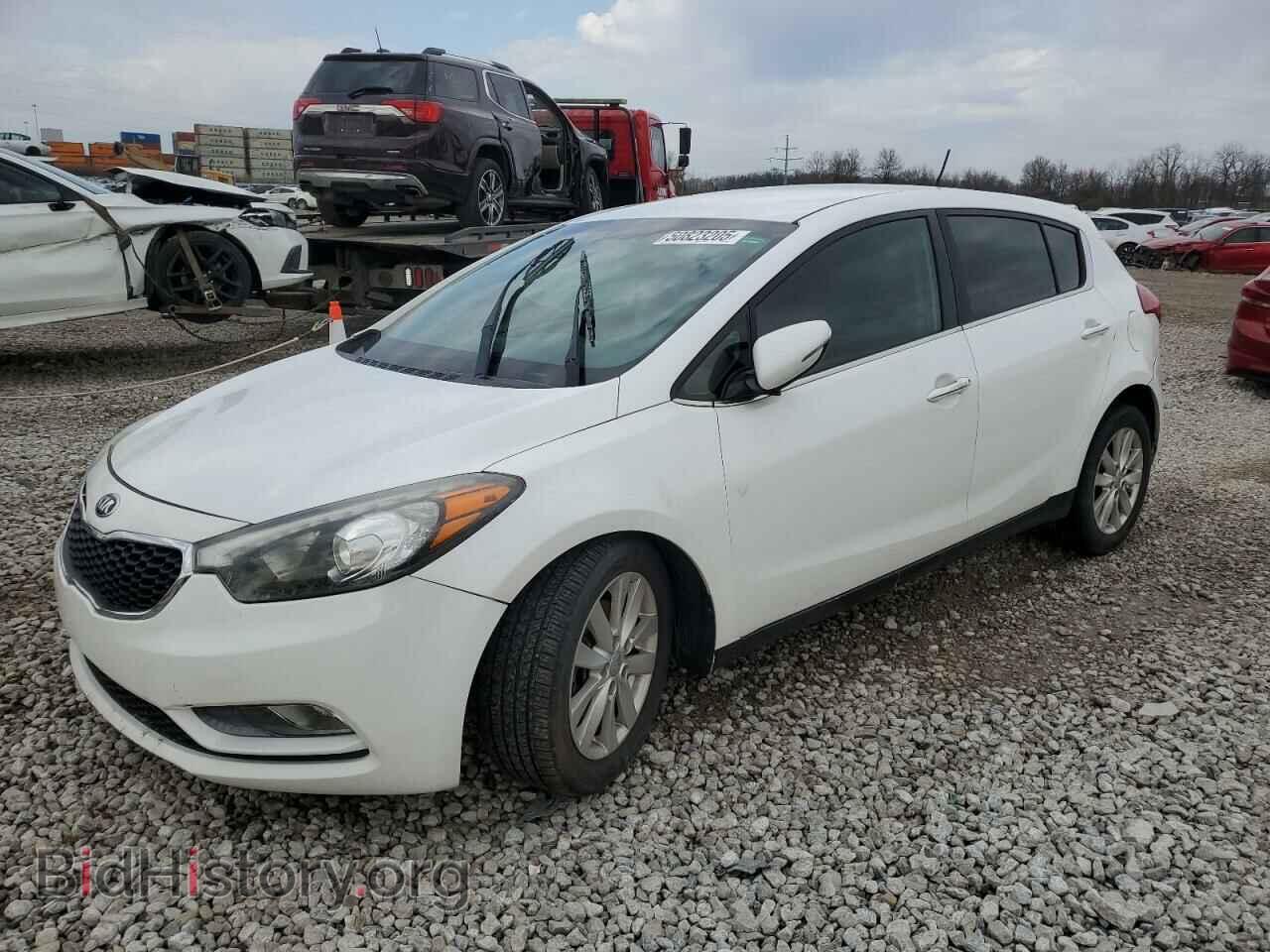 Фотография KNAFX5A84F5317912 - KIA FORTE 2015