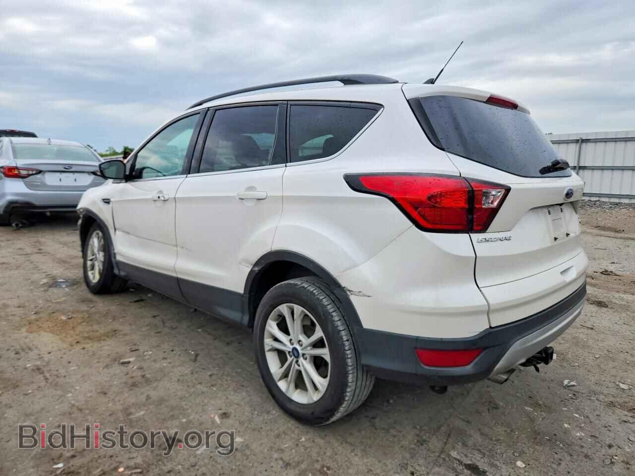 2019 FORD ESCAPE - VIN: 1FMCU0HD2KUB05879 - Фото 2