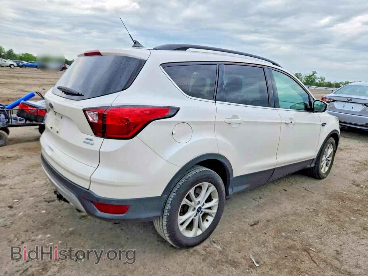 2019 FORD ESCAPE - VIN: 1FMCU0HD2KUB05879 - Фото 3