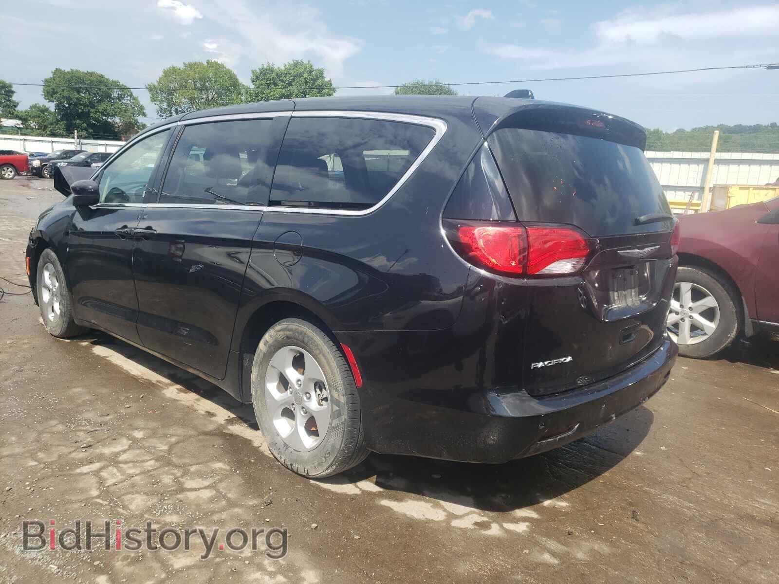 2017 CHRYSLER PACIFICA - VIN: 2C4RC1CG5HR521326 - Фото 3