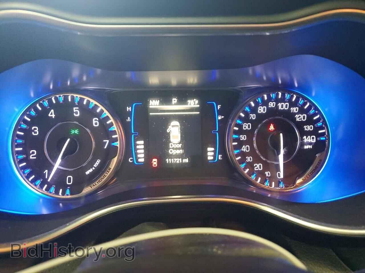 2016 CHRYSLER 200 - VIN: 1C3CCCAB8GN178147 - Photo 9