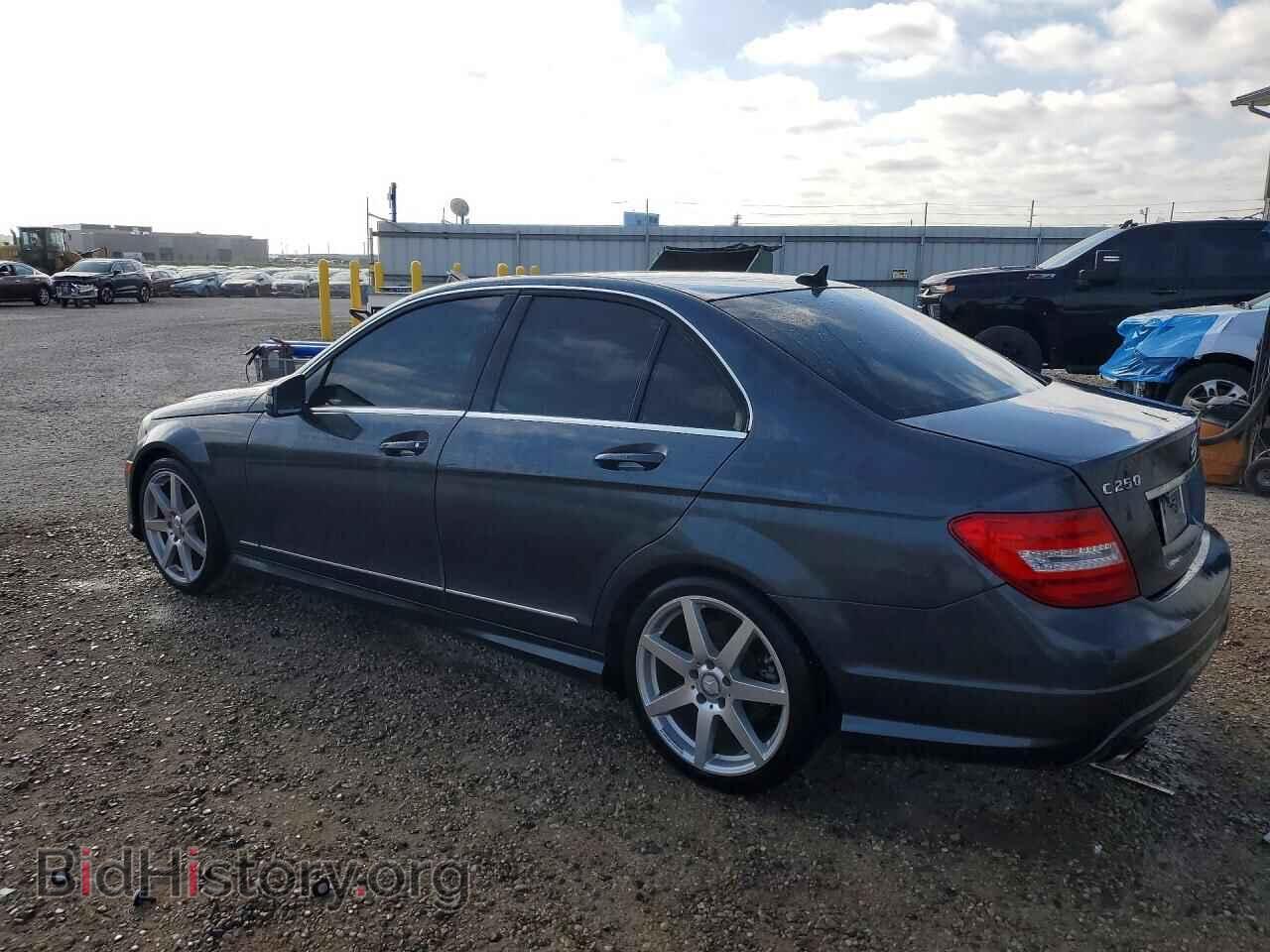 2014 MERCEDES-BENZ C-CLASS - VIN: WDDGF4HB9EA955364 - Фото 2