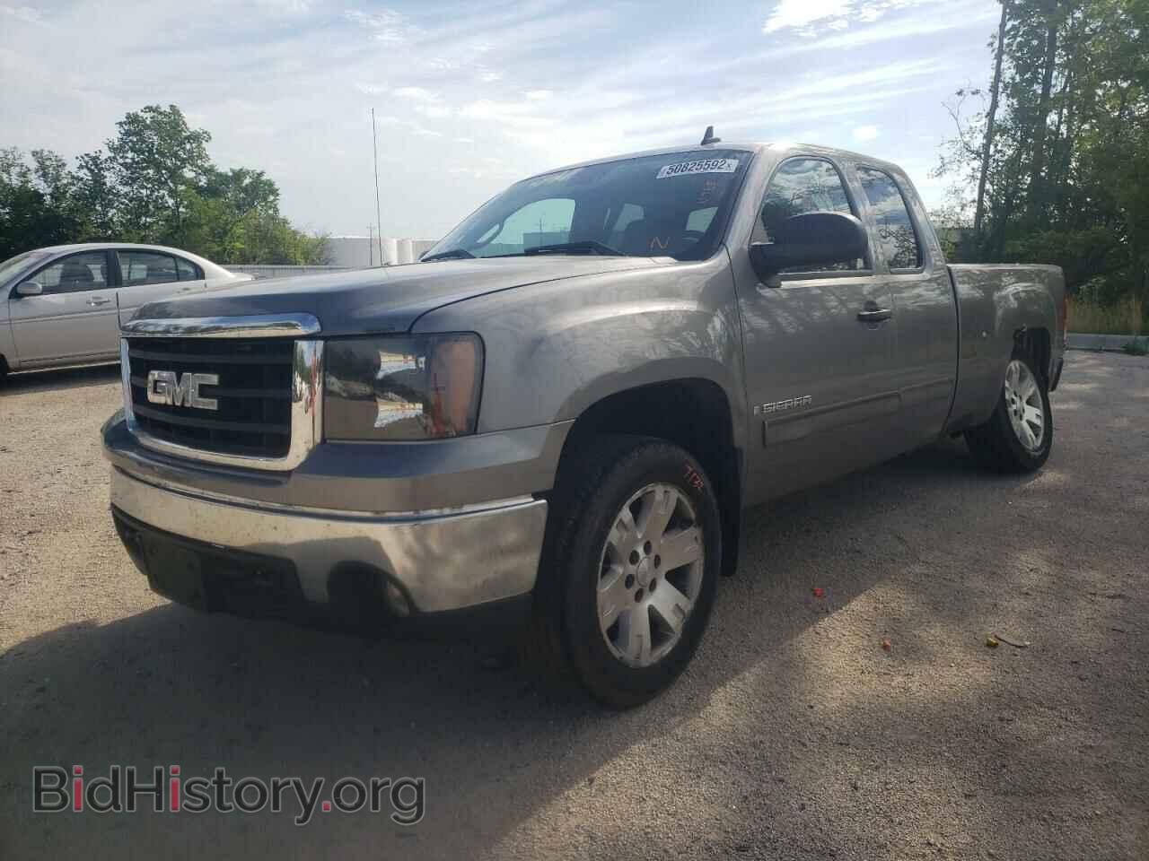 2008 GMC SIERRA - VIN: 2GTEK190481193066 - Фото 2