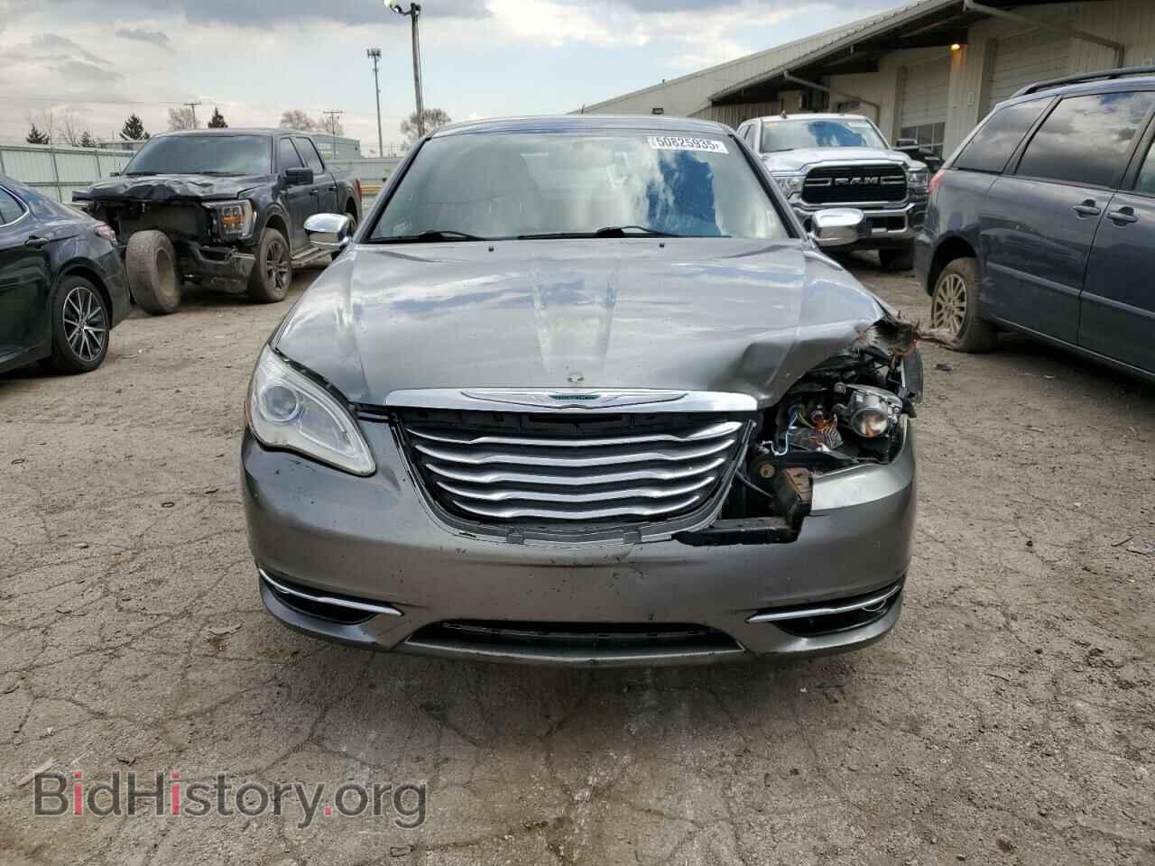 2011 CHRYSLER 200 - VIN: 1C3BC2FB1BN611444 - Фото 5
