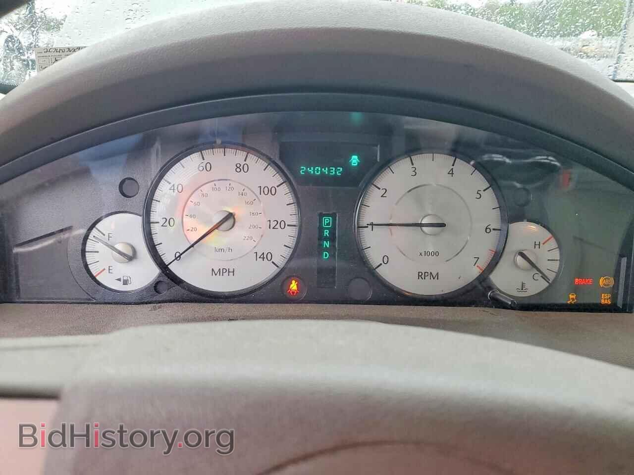 2009 CHRYSLER 300 - VIN: 2C3LK53VX9H578910 - Фото 9