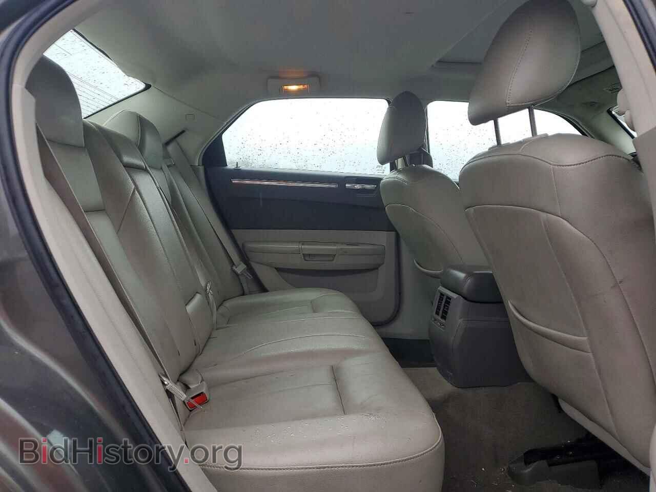 2009 CHRYSLER 300 - VIN: 2C3LK53VX9H578910 - Фото 10