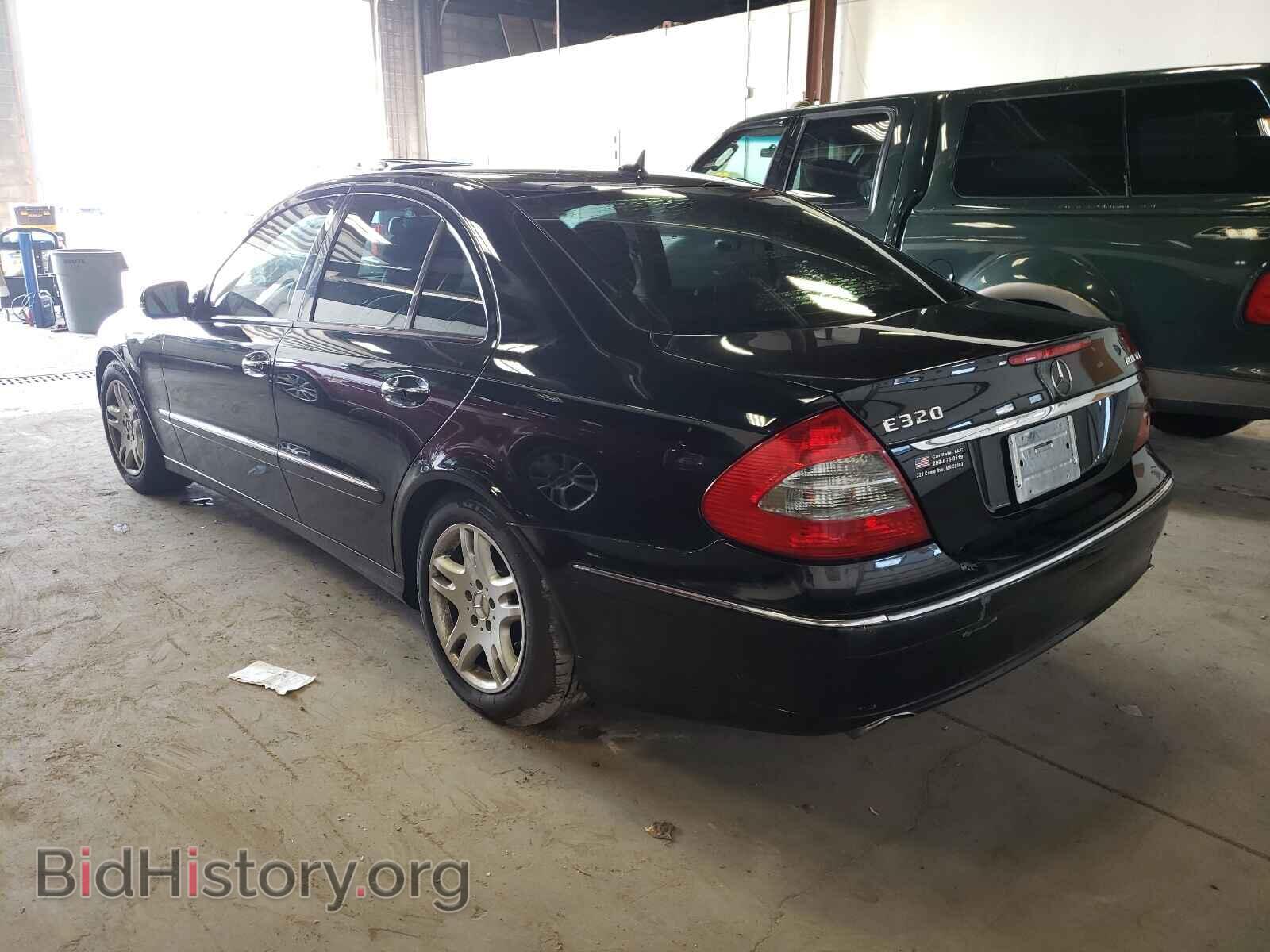 2007 MERCEDES-BENZ E-CLASS - VIN: WDBUF22X47B129037 - Фото 3