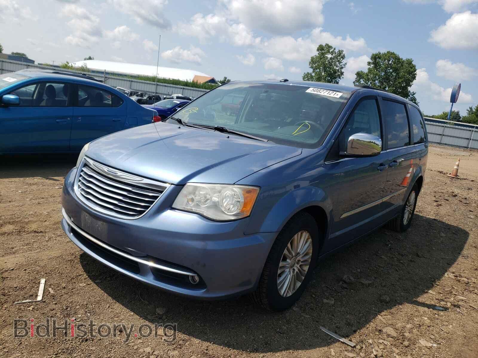 2011 CHRYSLER MINIVAN - VIN: 2A4RR8DG0BR715804 - Photo 2