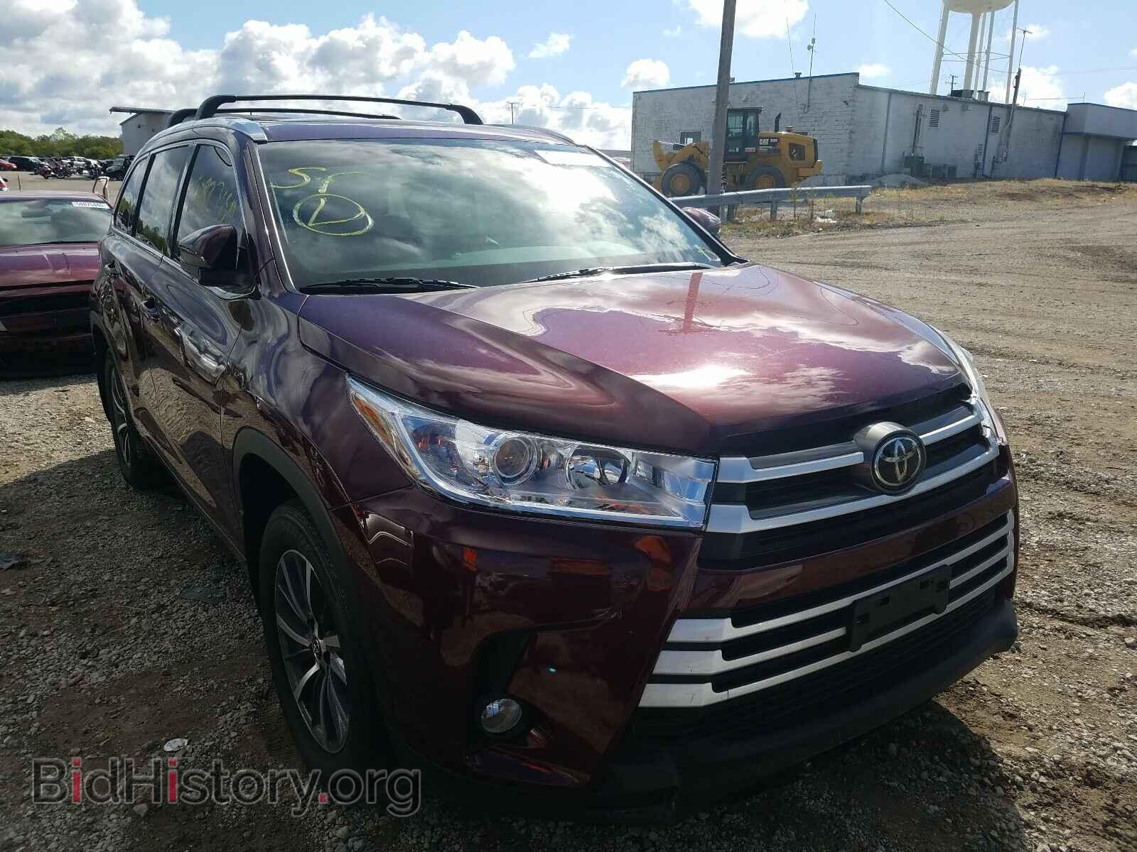 Photo 5TDJZRFH9HS437936 - TOYOTA HIGHLANDER 2017