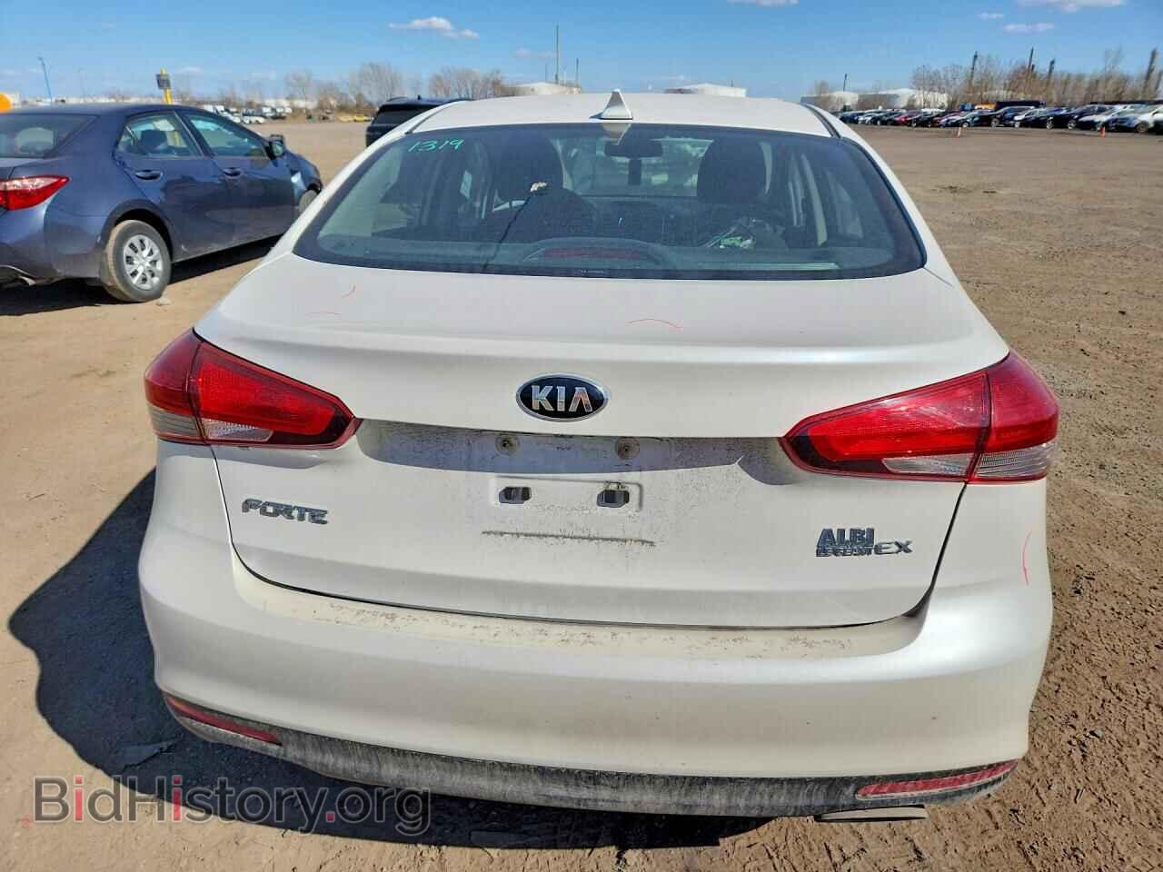 2017 KIA FORTE - VIN: 3KPFL4A8XHE073778 - Photo 6