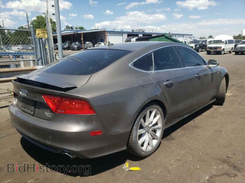 2012 Audi A7 (VIN WAU2GAFC6CN102693) — фото 4 из 10
