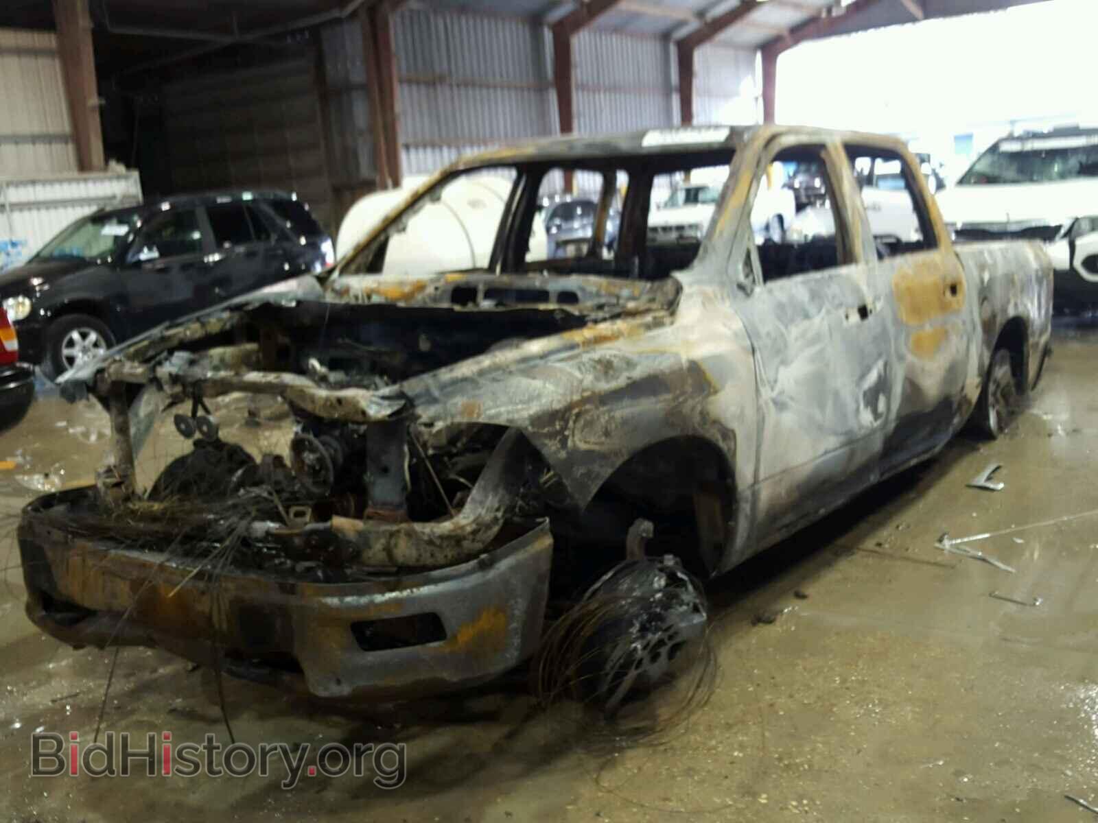 2010 DODGE RAM 1500 - VIN: 1D7RB1CP8AS189587 - Фото 2