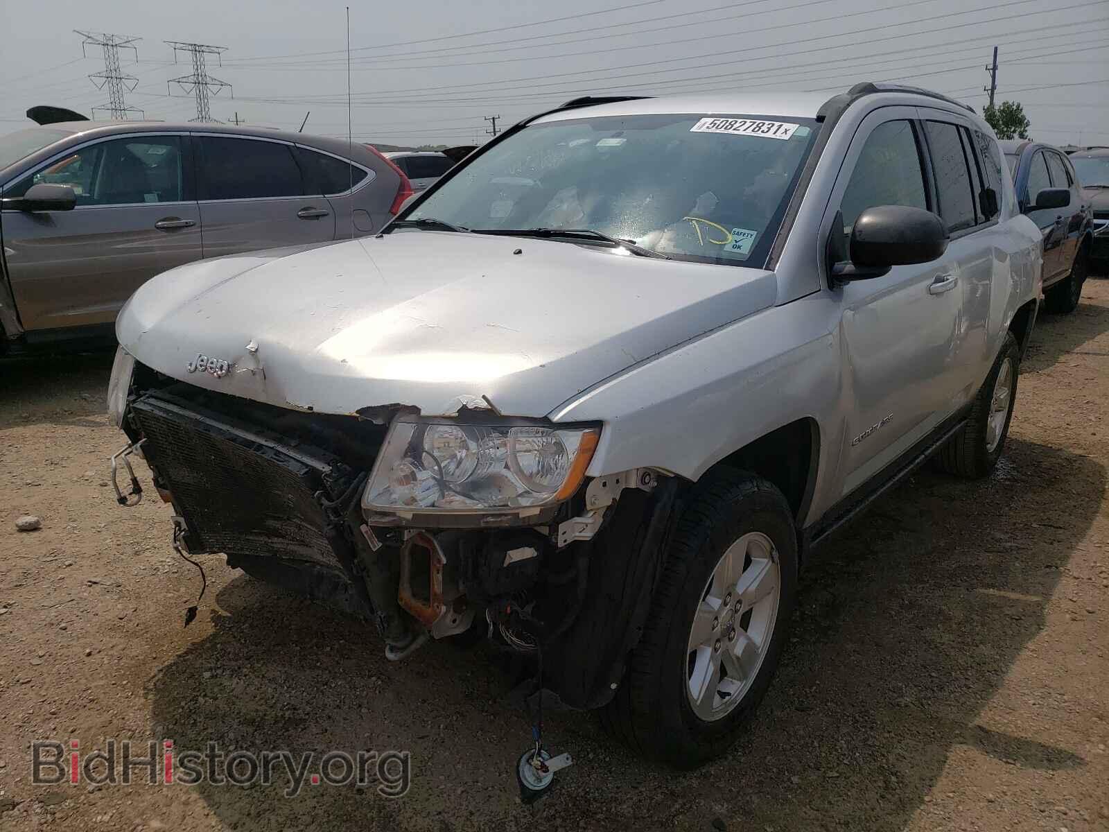 2013 JEEP COMPASS - VIN: 1C4NJCEA1DD102802 - Photo 2