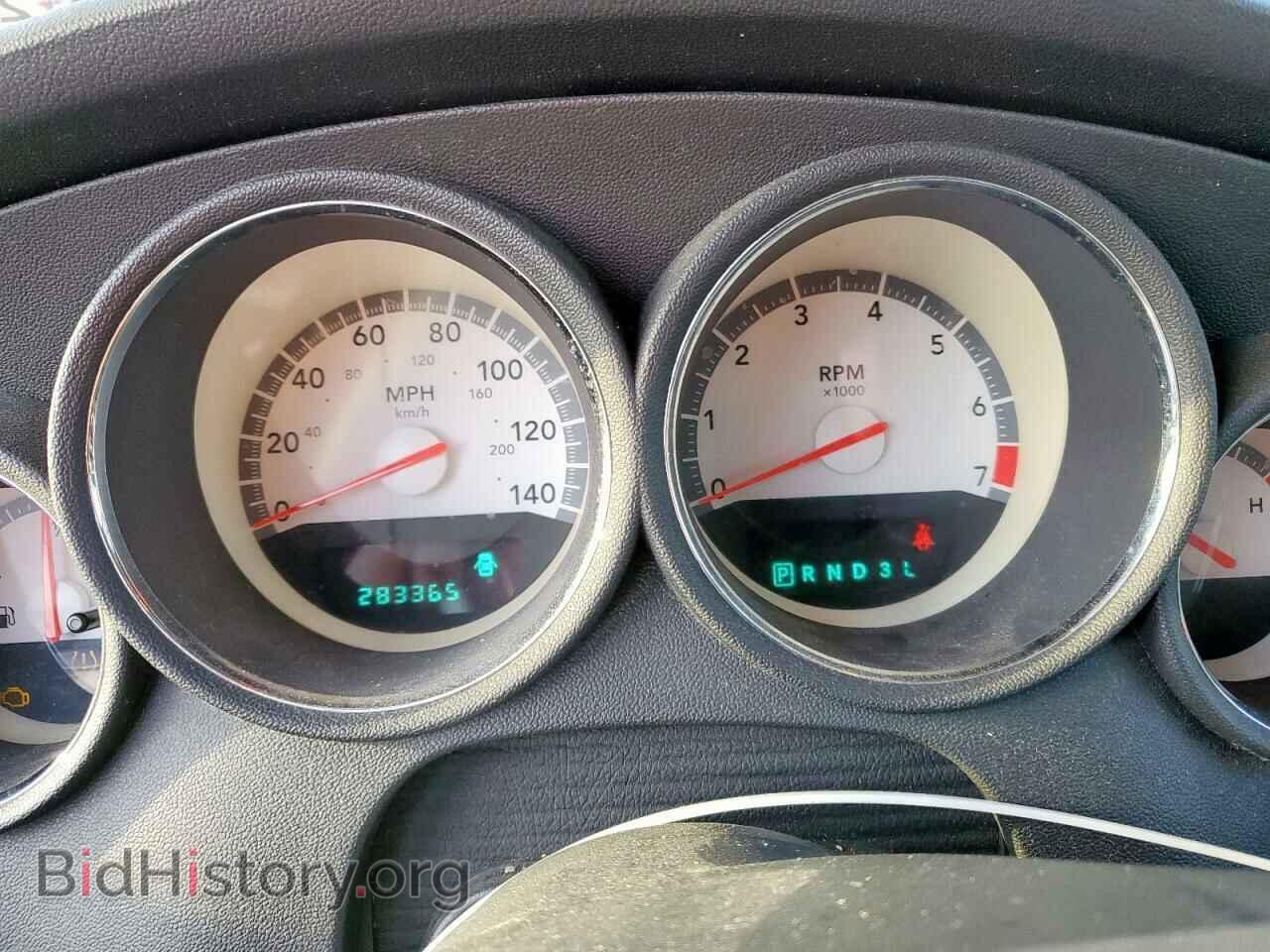 2008 DODGE CHARGER - VIN: 2B3KA33G48H104886 - Фото 9