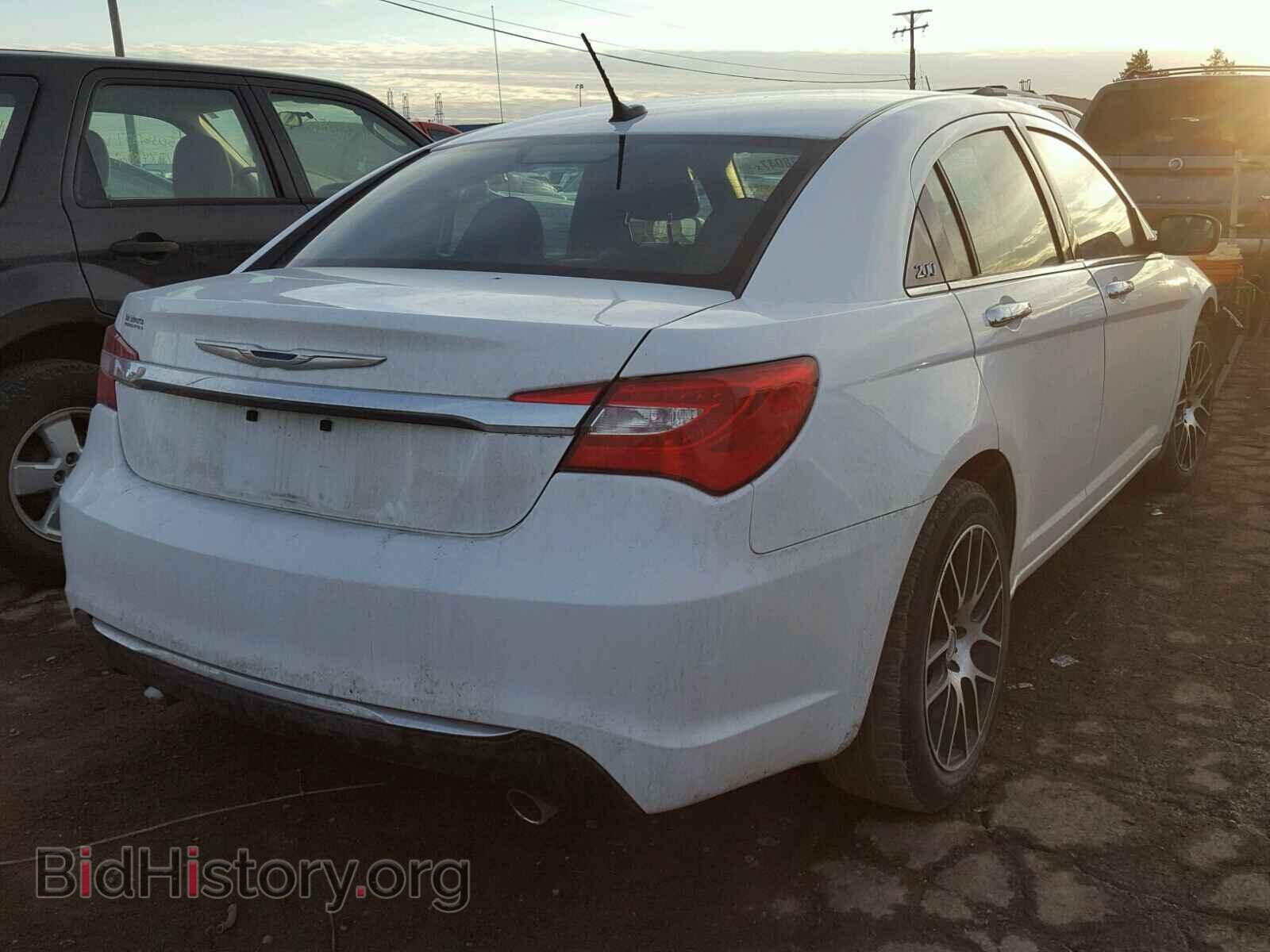 2012 CHRYSLER 200 - VIN: 1C3CCBCG8CN326892 - Фото 4