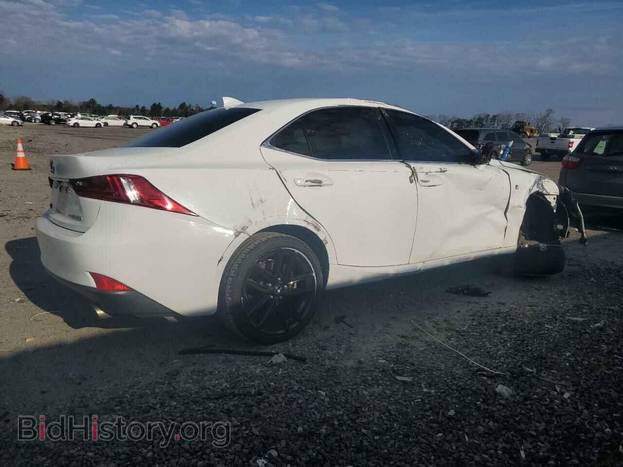 2014 LEXUS IS - VIN: JTHCF1D25E5009752 - Photo 3