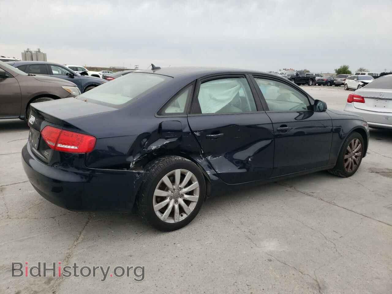 2011 AUDI A4 - VIN: WAUEFAFL6BN037696 - Фото 3