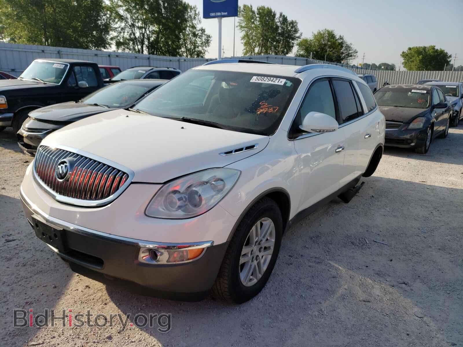 2008 BUICK ENCLAVE - VIN: 5GAEV13748J157737 - Фото 2