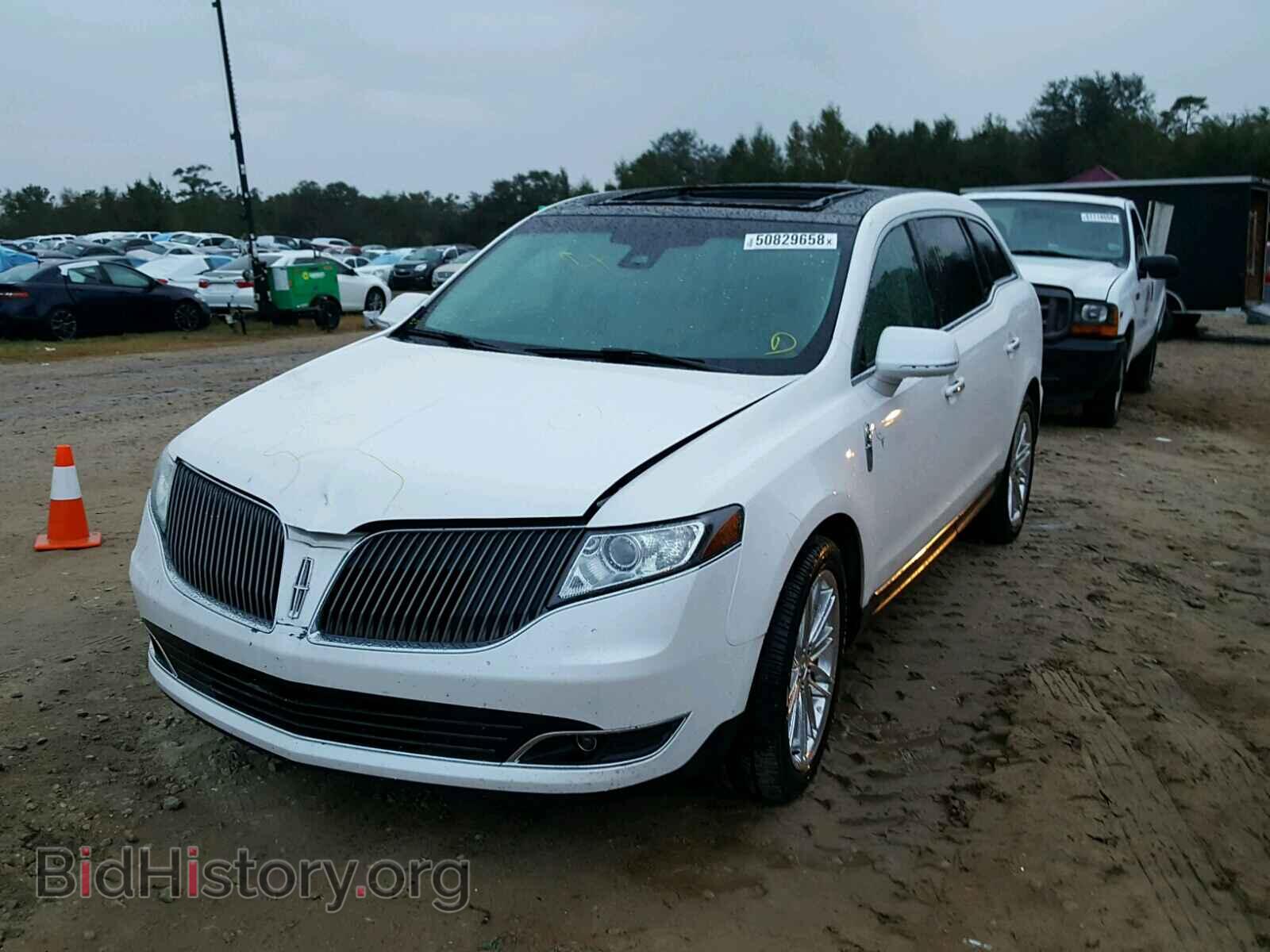 2016 LINCOLN MKT - VIN: 2LMHJ5AT5GBL01314 - Фото 2