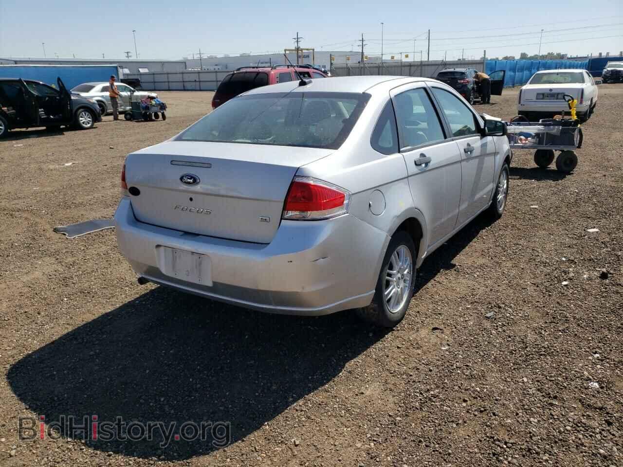 2009 FORD FOCUS - VIN: 1FAHP35N79W165709 - Фото 4
