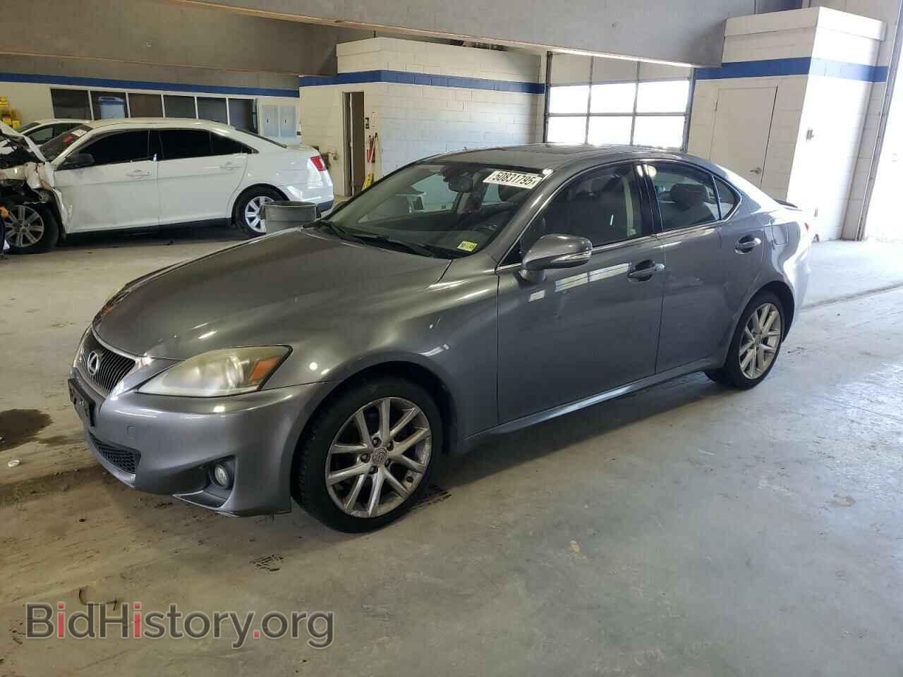Фотография JTHCF5C2XC5054708 - LEXUS IS 2012