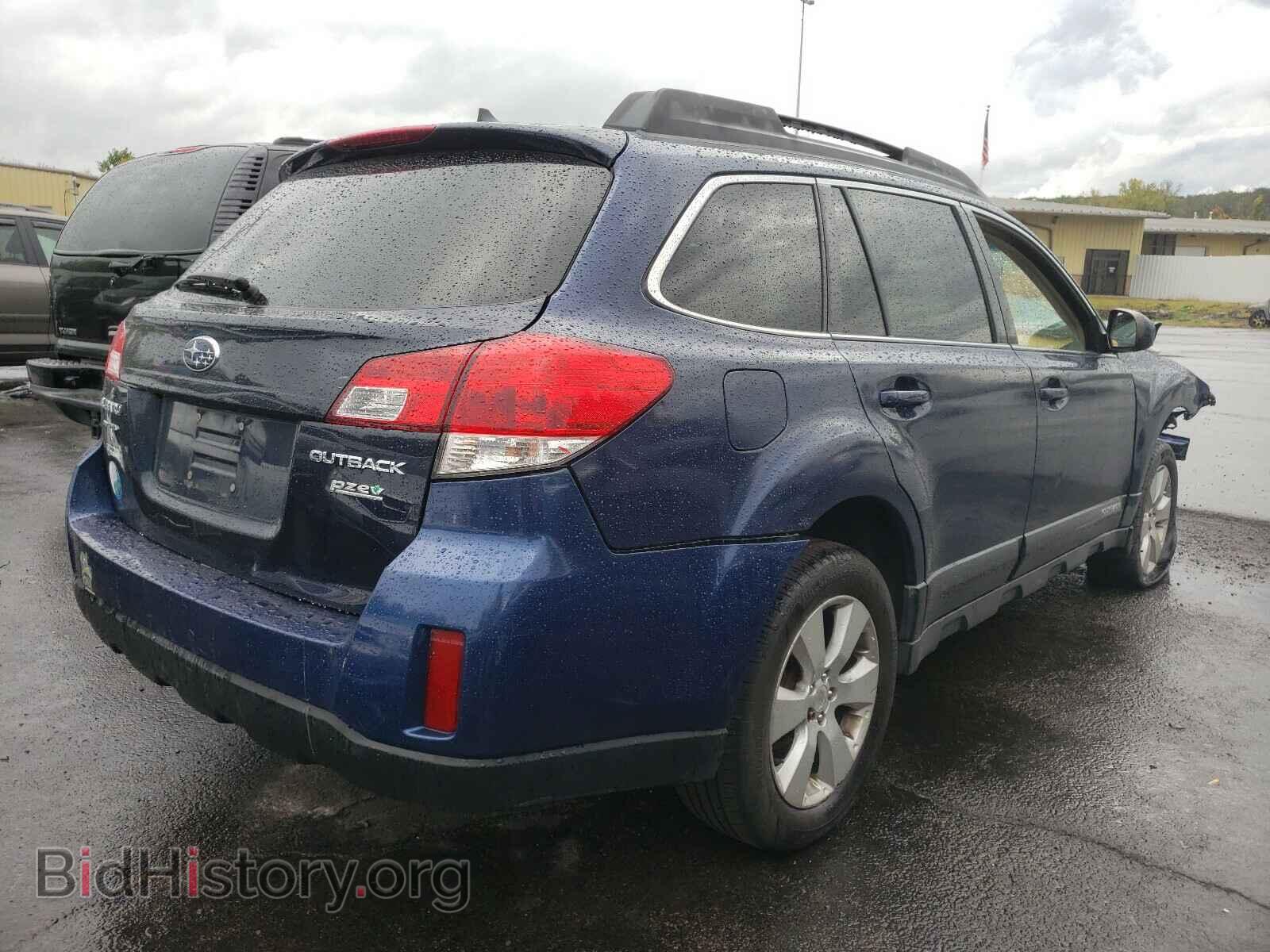 2011 SUBARU OUTBACK - VIN: 4S4BRBLC6B3327872 - Photo 4