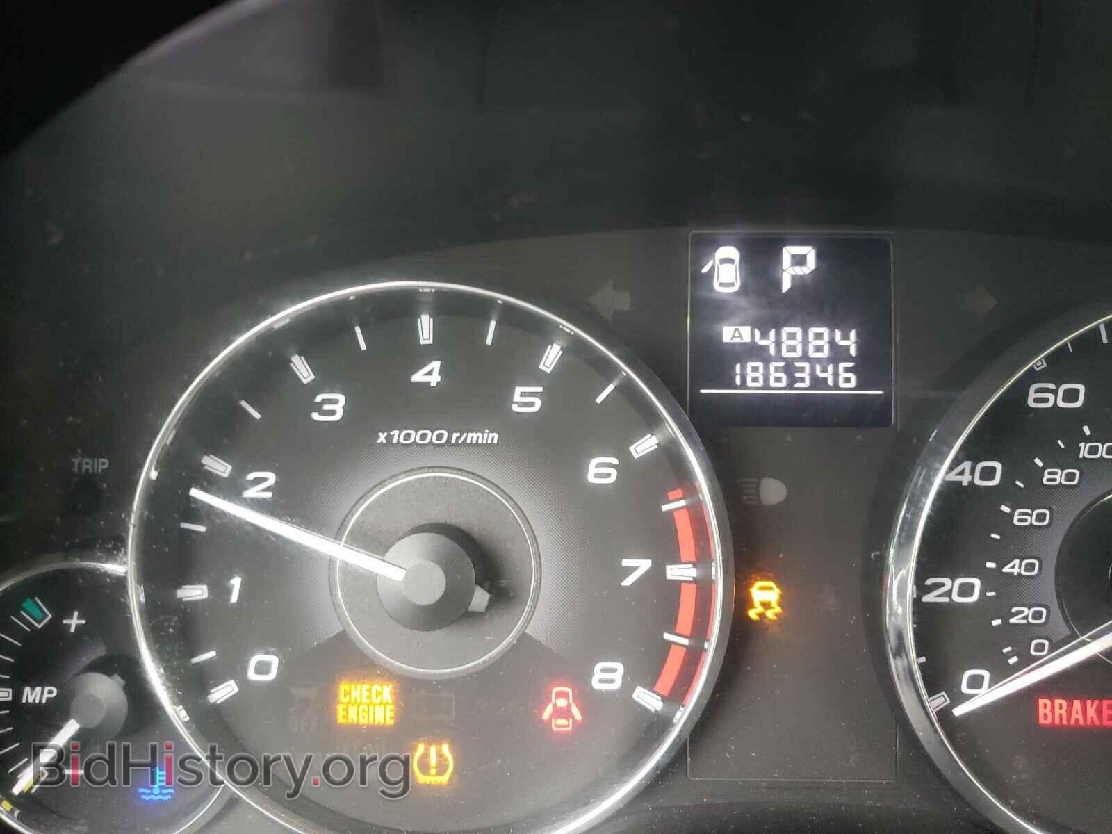 2011 SUBARU OUTBACK - VIN: 4S4BRBLC6B3327872 - Photo 8