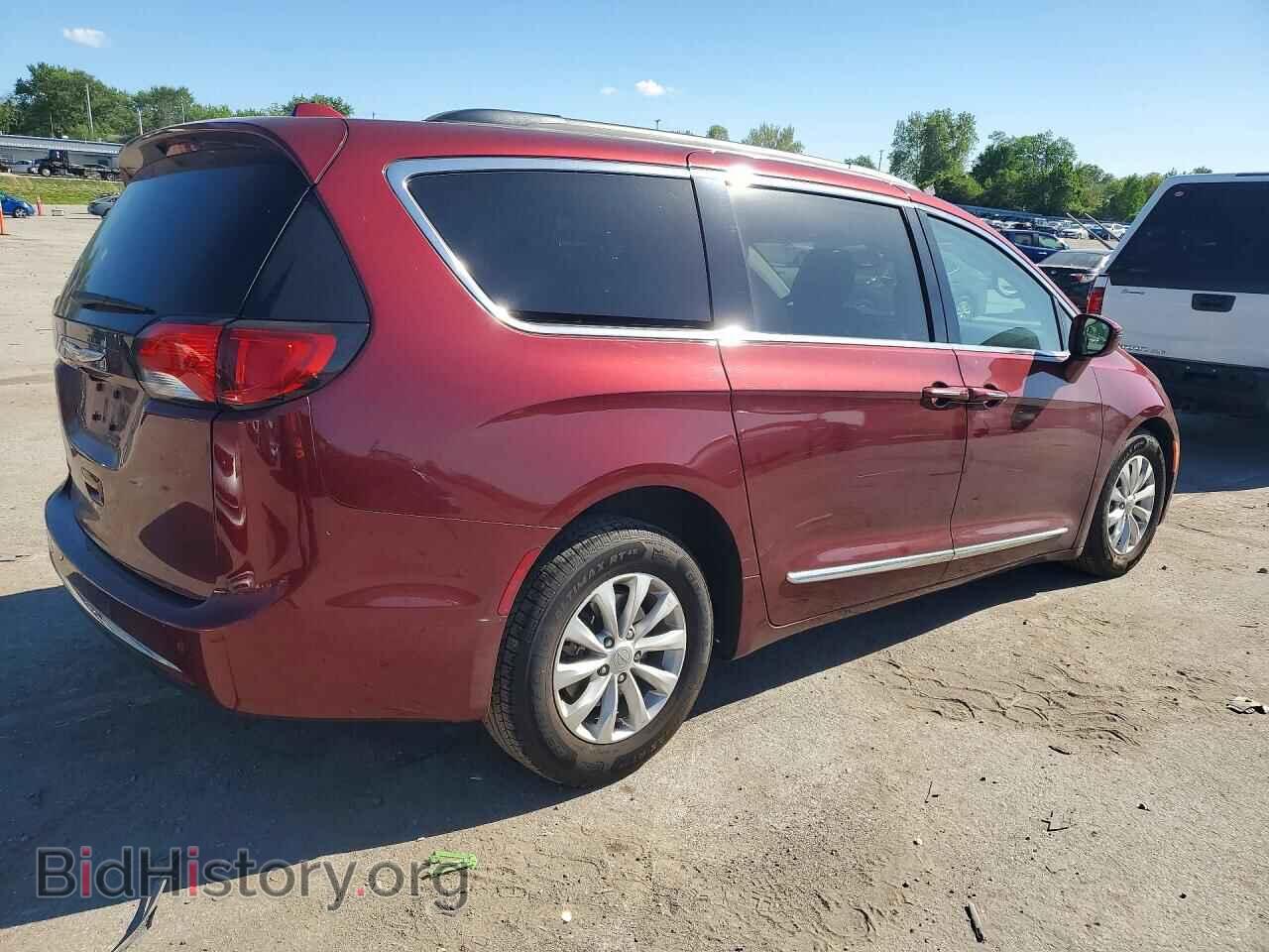 2017 CHRYSLER PACIFICA - VIN: 2C4RC1BG9HR569817 - Фото 3