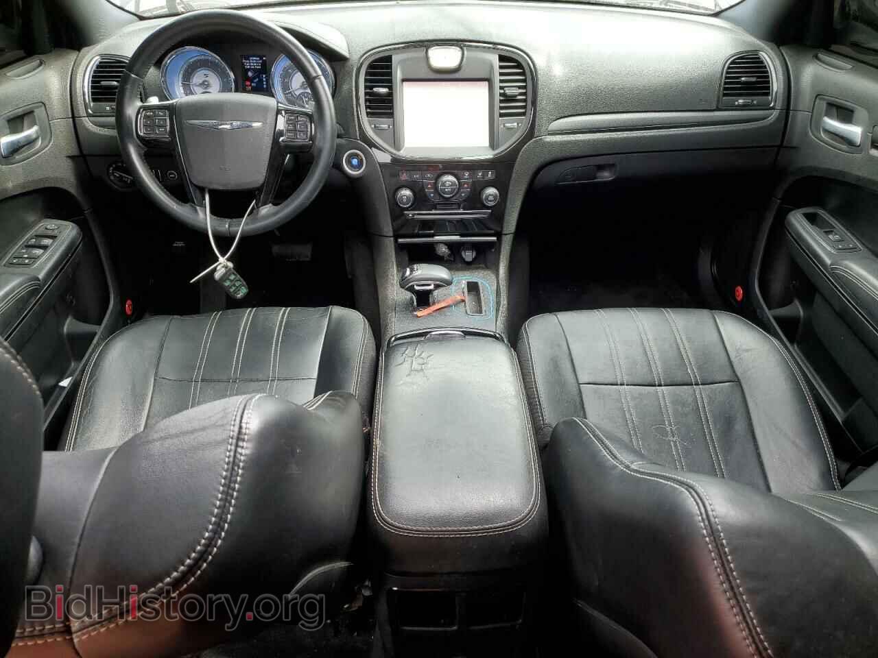 2013 CHRYSLER 300 - VIN: 2C3CCABG5DH658911 - Фото 8