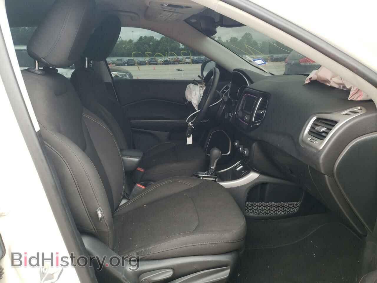 2018 JEEP COMPASS - VIN: 3C4NJCAB5JT438960 - Photo 5