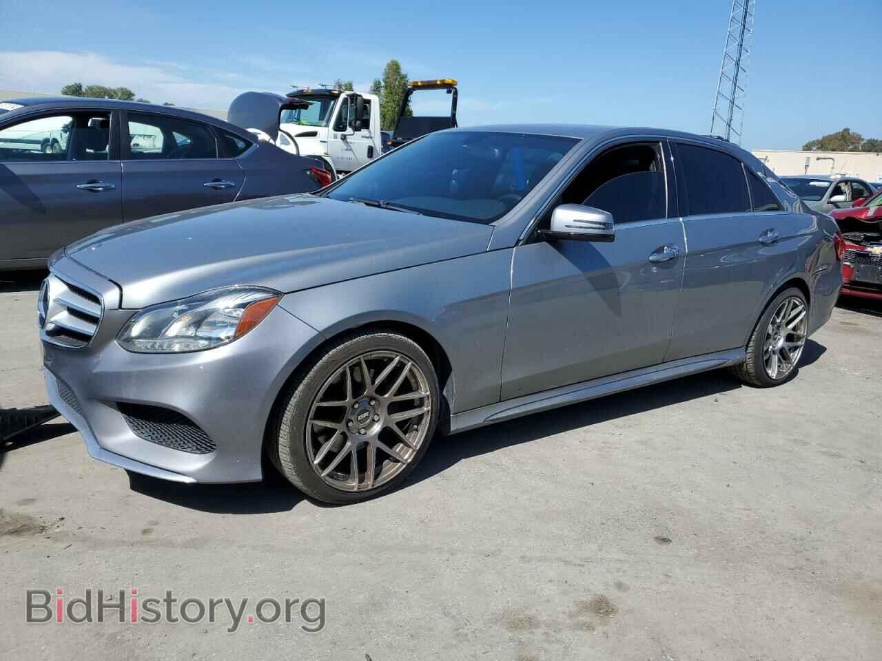 Photo WDDHF0EB5EA938255 - MERCEDES-BENZ E-CLASS 2014