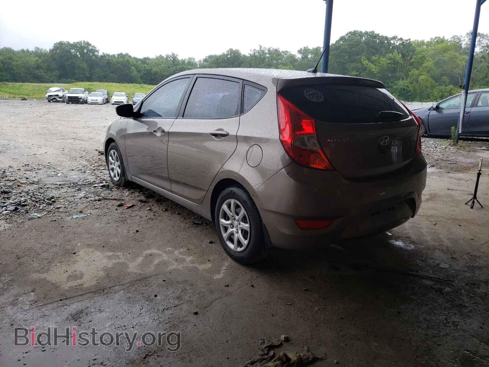 2013 HYUNDAI ACCENT - VIN: KMHCT5AE1DU081872 - Фото 3