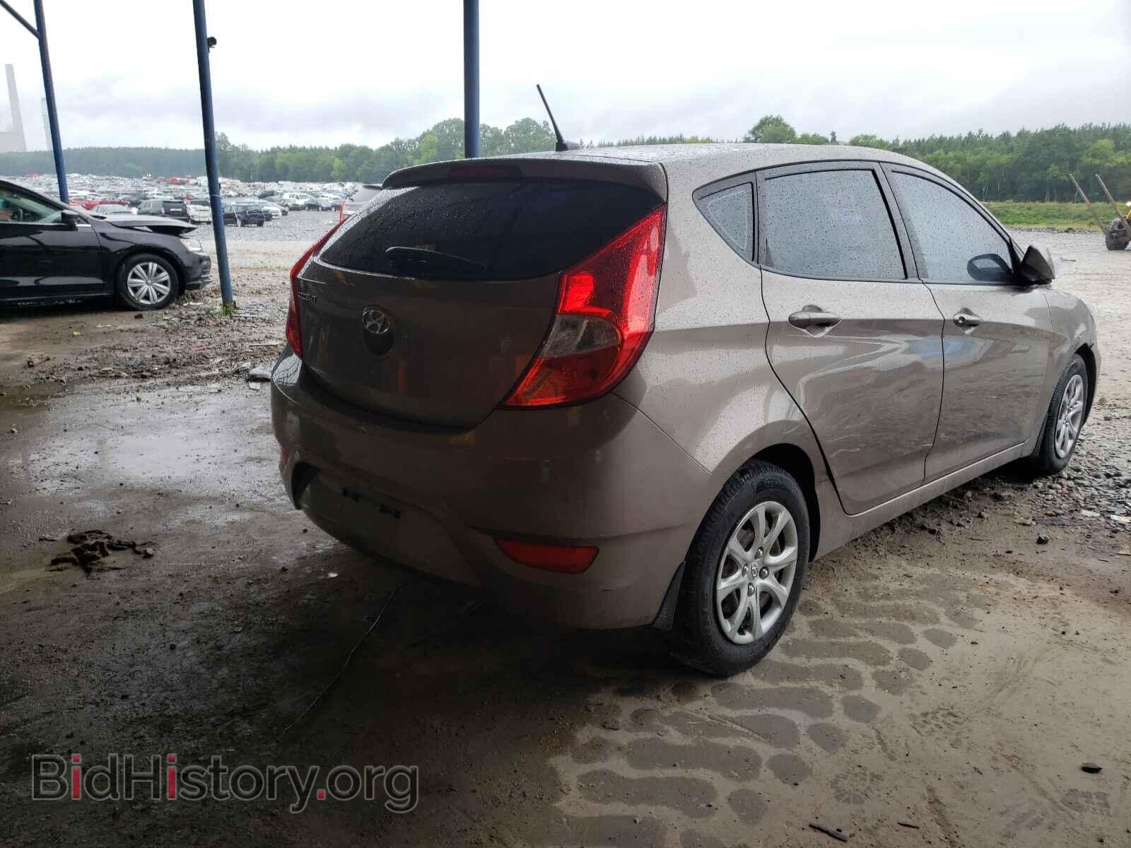 2013 HYUNDAI ACCENT - VIN: KMHCT5AE1DU081872 - Фото 4