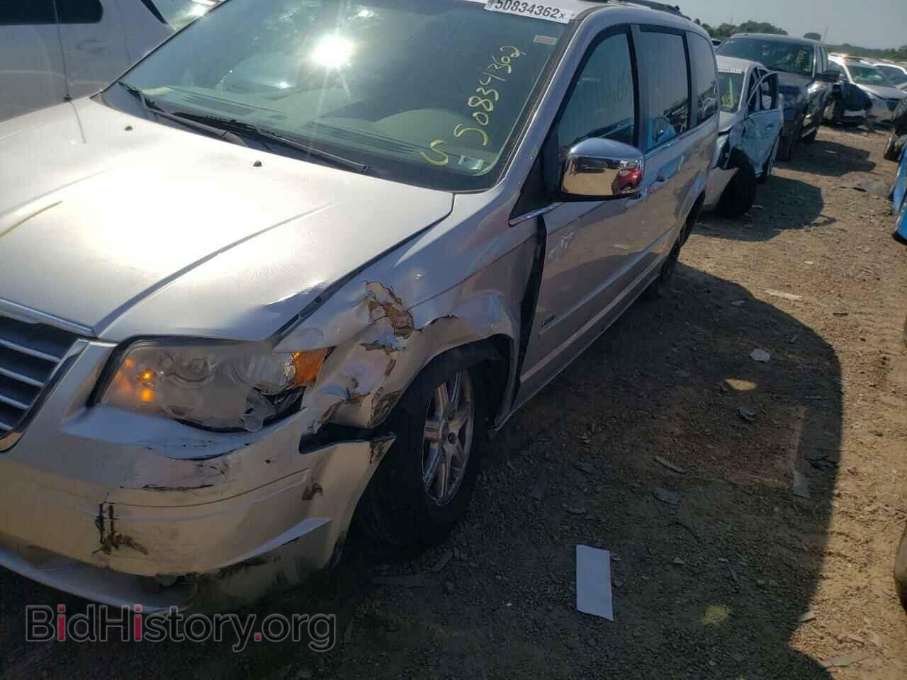 2008 CHRYSLER MINIVAN - VIN: 2A8HR54P78R713906 - Фото 2