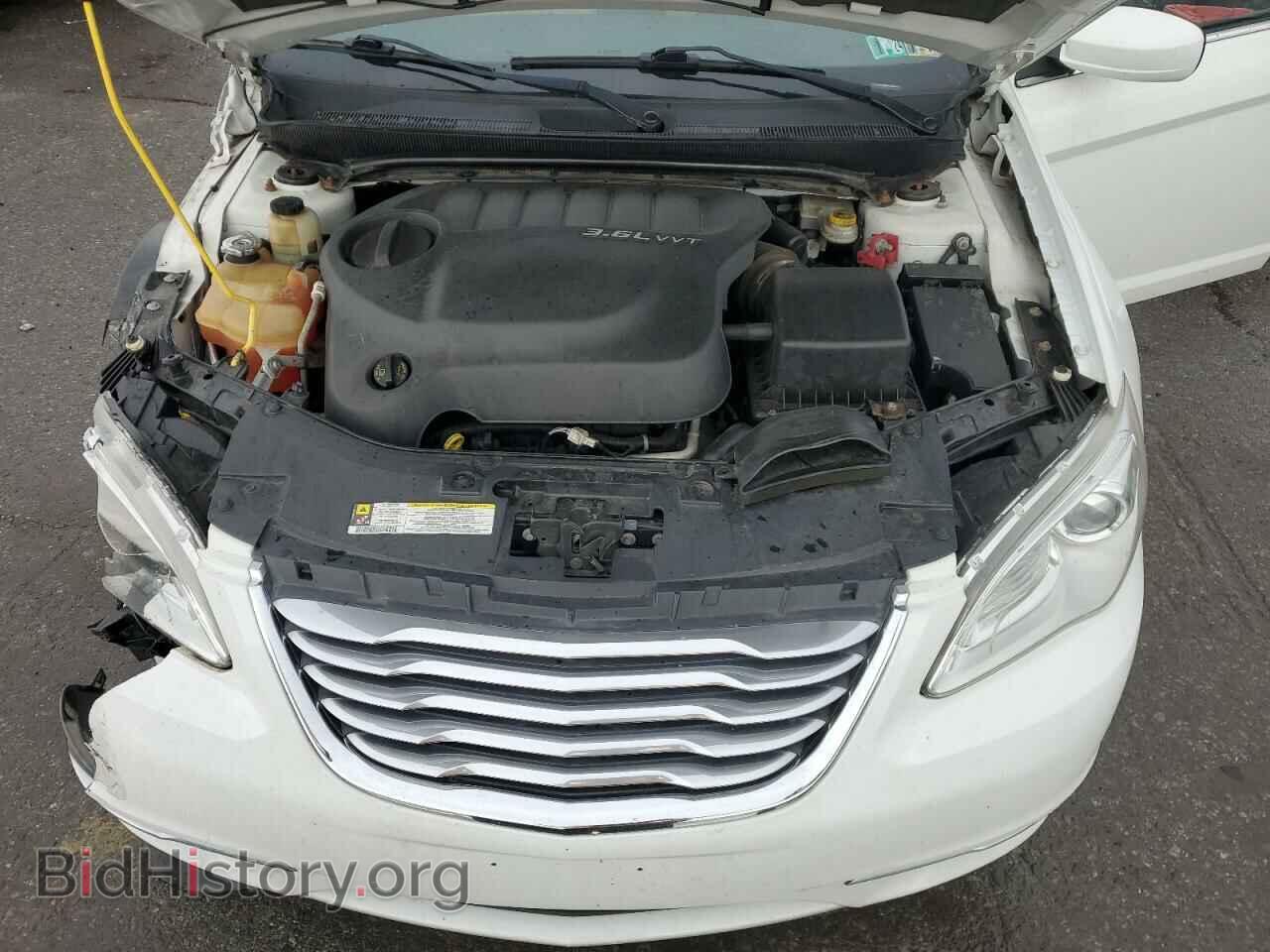 2012 CHRYSLER 200 - VIN: 1C3CCBBG6CN122206 - Фото 11