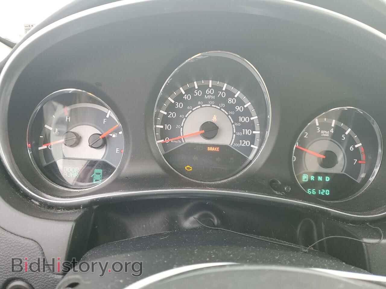 2012 CHRYSLER 200 - VIN: 1C3CCBBG6CN122206 - Фото 9